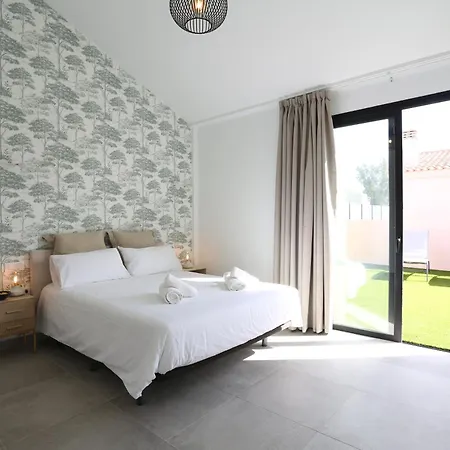 Golden Dunes Shakespeare Villa *