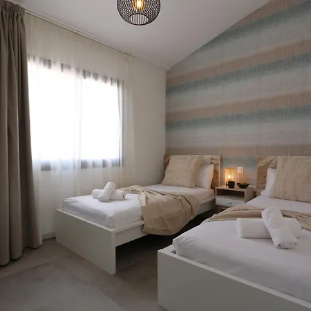 Golden Dunes Shakespeare *